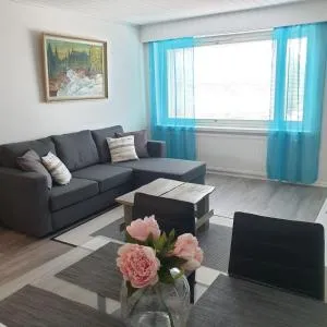 Rauhallinen kaksio keskustassa - Torfyanoye