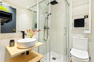 WELCS ESTUDIO 070 EMP frente al Mar