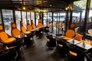 Hotels Hotel De L'univers : photos des chambres