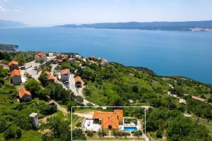 Villa Maruncela with sea and island views, 5 bedrooms, private pool, gym