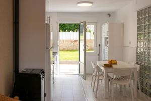 Preciosa vivienda con jardín andando a la playa