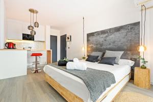 WELCS ESTUDIO 071 EMP frente al Mar