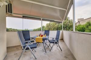 House UNA in a quiet location near Pula