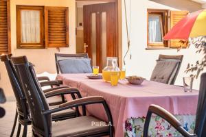 Apartment casa MELITA with garden in a quiet location near Pula, beatiful beach
