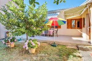 Apartment casa MELITA with garden in a quiet location near Pula, beatiful beach