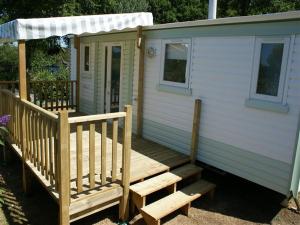 Campings CAMPING LES EMBRUNS 3* : photos des chambres