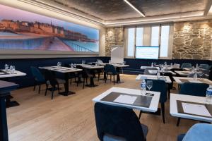 Hotels Hotel De L'univers : photos des chambres