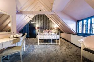 Superior Double Room room in The Westleton Crown