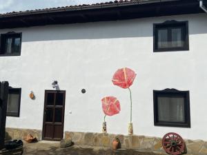Lavender and Poppy cottages
