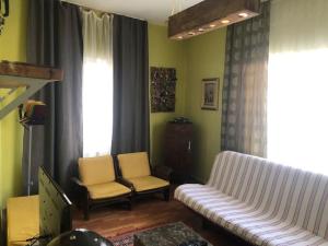 TARİHİ KALEİÇİ MÜTHİŞ KONUM DENİZ YAKINI UYGUN FİYAT huzurlu EV