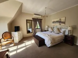 Dark Chocolate Guest House - Durbanville