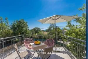 Apartment house BRINY - 斯科比西奇