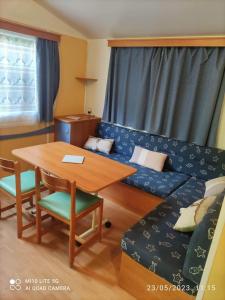 Campings Camping le caminel Mobile home 97 : photos des chambres