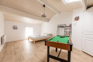 Maisons de vacances Le Ptit Chalard Calme & Confort : photos des chambres