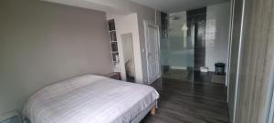 Chambre n°2 dans logement - Chez Ana