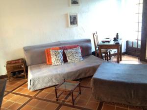 Maisons de vacances Maison de 2 chambres avec jardin amenage et wifi a Roquebrune sur Argens : photos des chambres