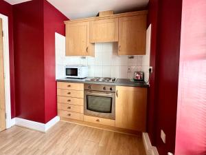 Riverside Apartment at Woodsmill Quay