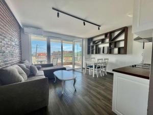 Bucanero Apartments Budva