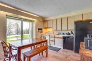 Ski-InandSki-Out Bromley Mtn Condo Wood Fireplace!