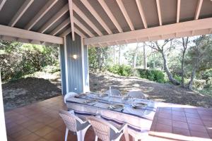 Sauges - Hossegor belle villa avec vue océan dans secteur calme entre lac et océan sur terrain non clos denviron 1500 mètres car