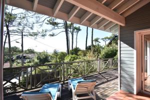 Sauges - Hossegor belle villa avec vue océan dans secteur calme entre lac et océan sur terrain non clos denviron 1500 mètres car