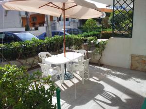 Villetta mare blu Baia Verde