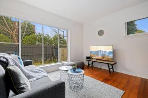 Ground floor one bedroom apartment in South Yarra
