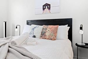 Ground floor one bedroom apartment in South Yarra