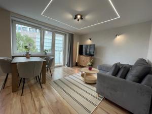 Emilii Plater 55 - Modern Full Apartment