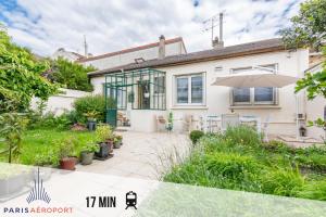 Maisons de vacances La Maisonnette-Wifi Fibre-Netflix-Jardin-BBC : photos des chambres