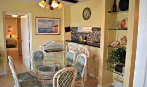 404 Emerald Isle by Alicia Hollis Realtor Rentals - Open in August