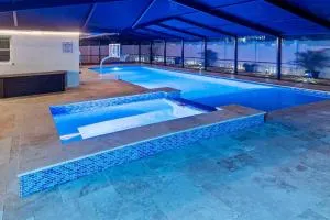 Villa Kailāsa - Pool, 6min drive to the Beach - Oakhurst Shores