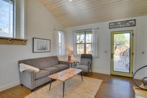 Buena Vista Vacation Home Hot Tub, Mountain Views