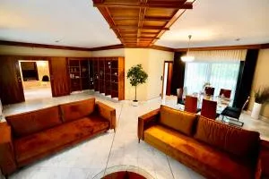 Schönbrunn Villa ZM - Gumpoldskirchen