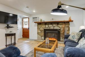 Quakertown Vacation Rental Close to Hiking Trails