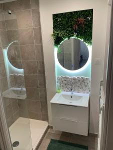 Appartements L’extasia appartement avec jacuzzi balneo double : photos des chambres