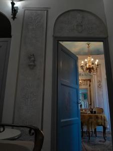 Penthouse en bleu royal