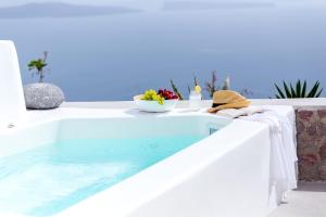 Cleo's Dream Villa Santorini Greece