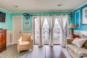Private Pool-View Balcony Myrtle Beach Condo!