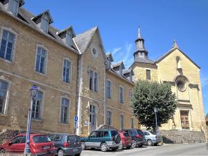 Maisons de vacances Inviting holiday home in Gourdon with terrace : photos des chambres