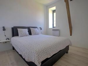 Maisons de vacances Inviting holiday home in Gourdon with terrace : photos des chambres