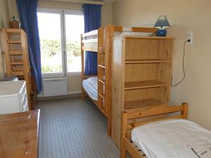 Appartements Appartement Saint-Jean-de-Monts, 4 pieces, 8 personnes - FR-1-323-241 : photos des chambres