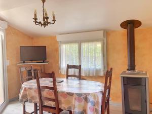 Maison paisible proche de la plage avec jardin et équipements complets - FR-1-361-491