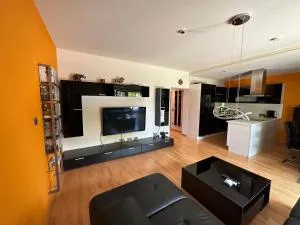 Vermiete wunderschönes Apartment mit Garten in Wörthersee-Nähe - Goritschitzen