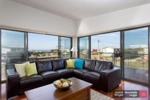 Luxury Two-Family Stay with Linen Included