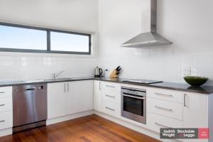 Luxury Two-Family Stay with Linen Included