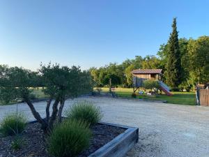 Maisons d'hotes Coulonges : photos des chambres