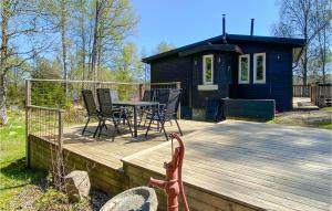 3 Bedroom Stunning Home In Fristad