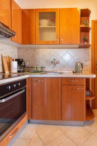 Apartment Aria 150 meters from the beach - by TA Leut agency