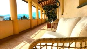 Suite with Mountain View